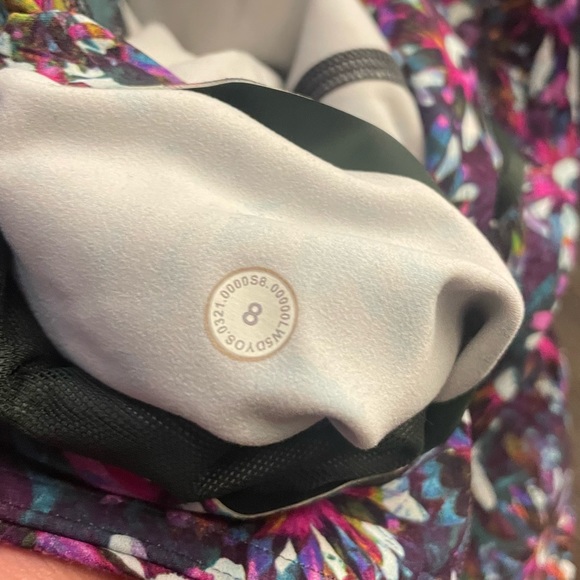 Lululemon Base Pace 28” Legging EUC - Picture 4 of 6